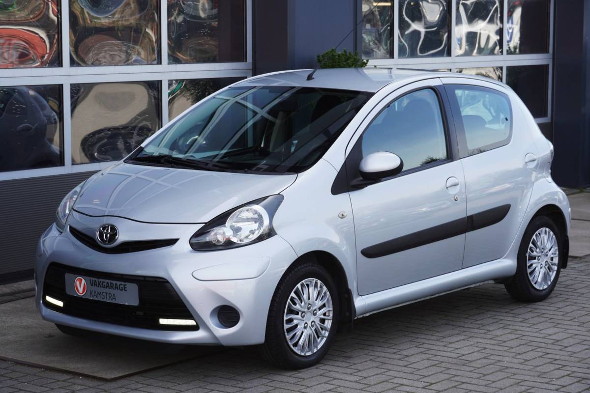 Toyota Aygo Toyota Aygo 1.0 VVT-i Aspiration NAP Automaat/Airco/5-deurs