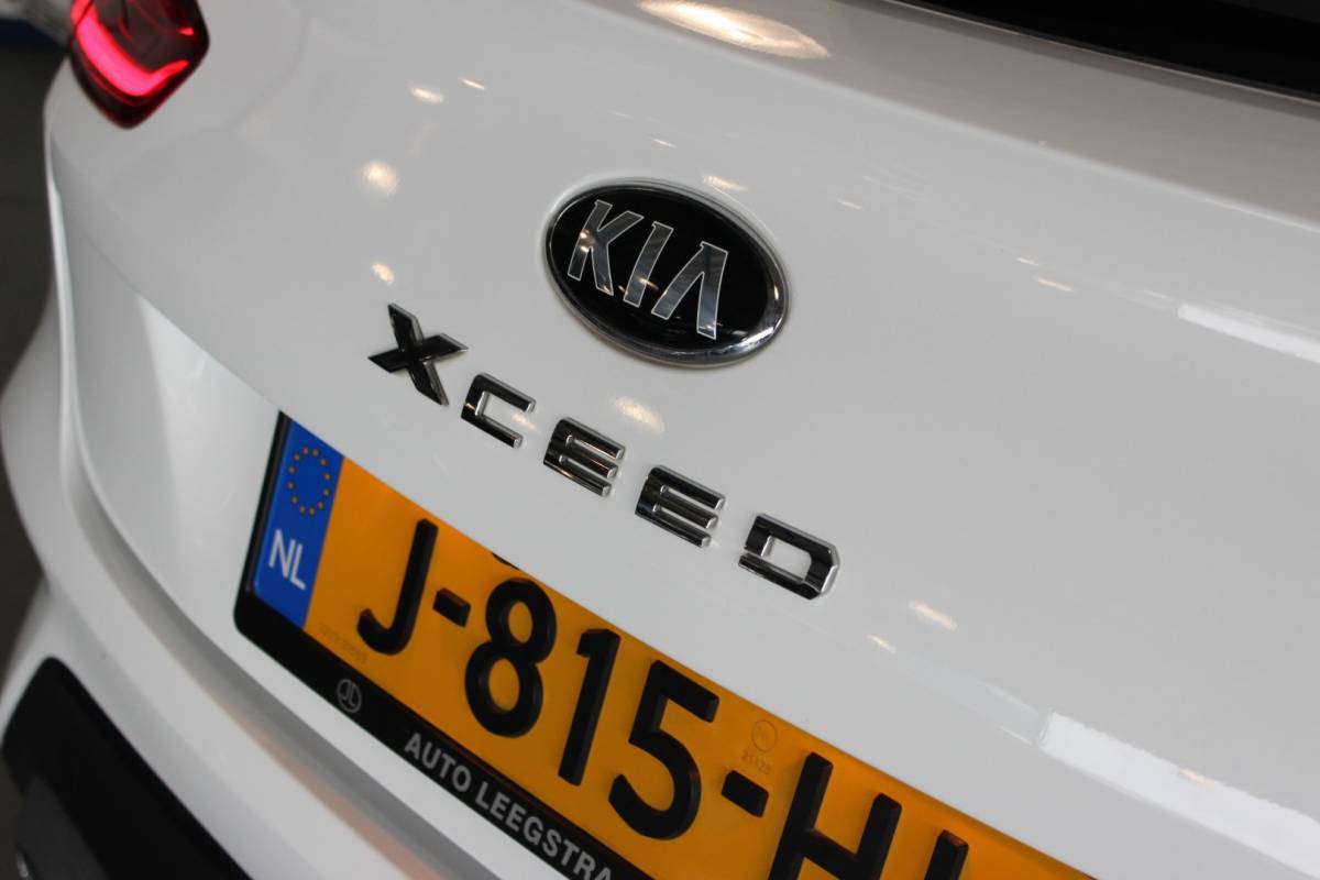 Kia XCeed Kia XCeed 1.4 T-GDi DynamicPlusLine Afn. Trekhaak | Carplay | Camera | Adapt. Cruise | Bluetooth | Stoel/Stuurverw. | 18″ LMV | PDC