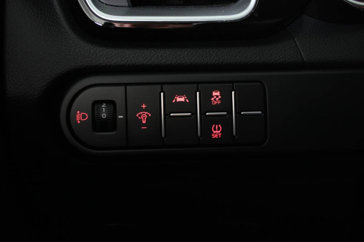 Kia XCeed Kia XCeed 1.4 T-GDi DynamicPlusLine Afn. Trekhaak | Carplay | Camera | Adapt. Cruise | Bluetooth | Stoel/Stuurverw. | 18″ LMV | PDC
