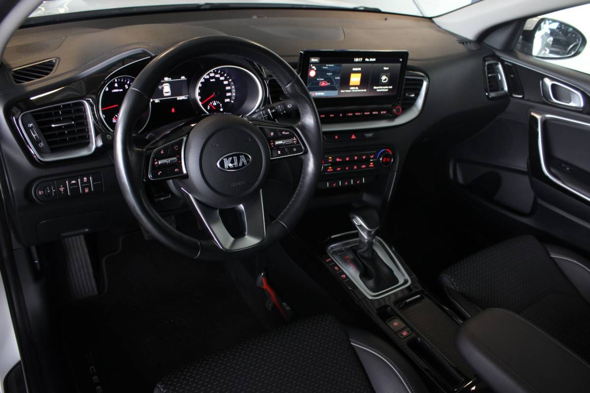 Kia XCeed Kia XCeed 1.4 T-GDi DynamicPlusLine Afn. Trekhaak | Carplay | Camera | Adapt. Cruise | Bluetooth | Stoel/Stuurverw. | 18″ LMV | PDC