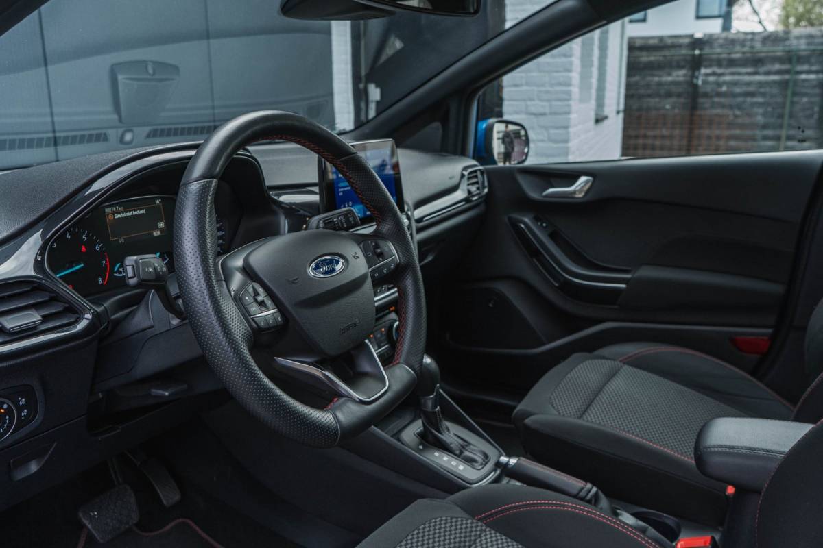 Ford Fiesta Ford Fiesta 1.0 EcoBoost ST-Line / Automaat / Full options / Trekhaak!