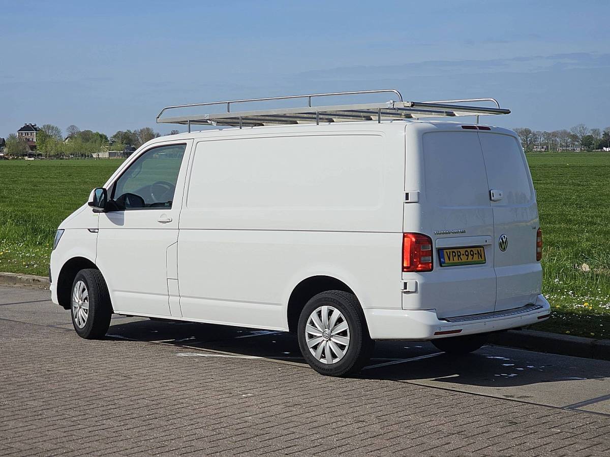 Volkswagen Transporter VOLKSWAGEN TRANSPORTER 2.0 TDI l1h1 150pk automaat!