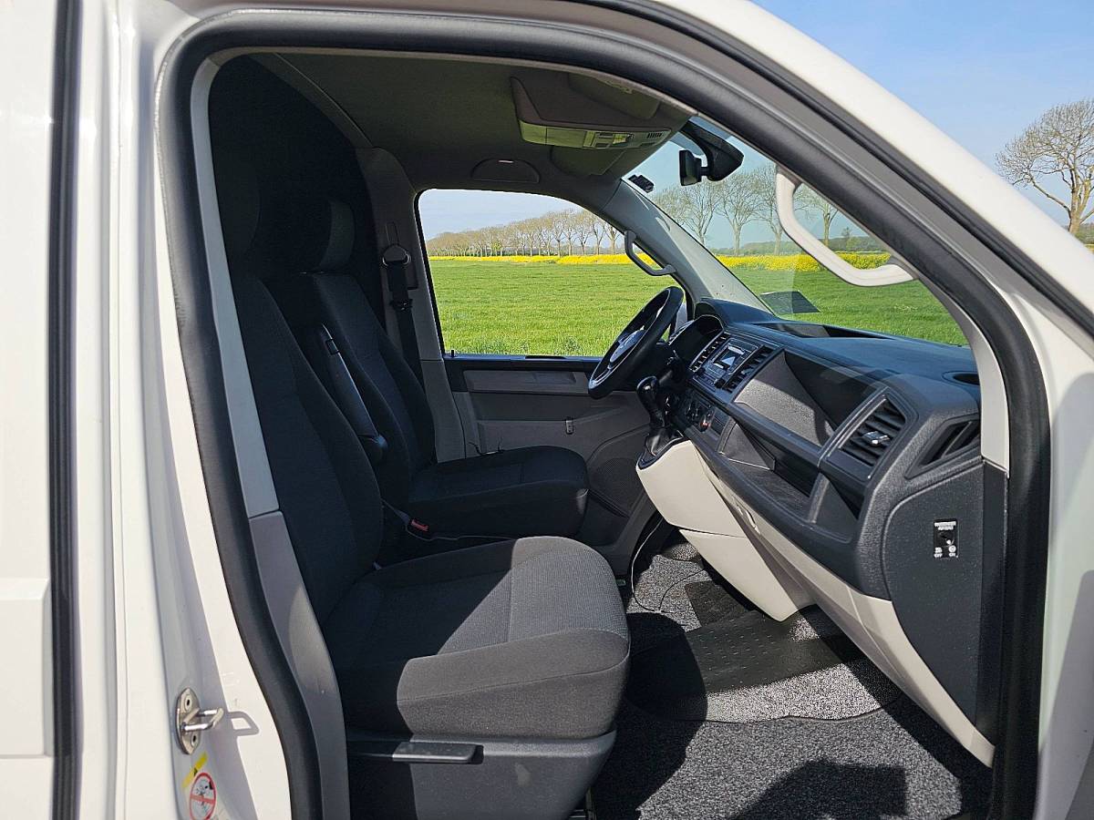 Volkswagen Transporter VOLKSWAGEN TRANSPORTER 2.0 TDI l1h1 150pk automaat!