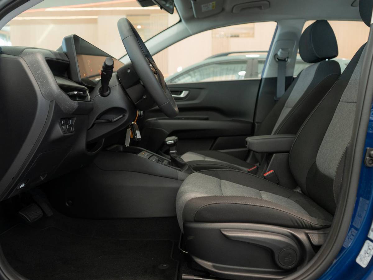 Kia Stonic Kia Stonic 1.0 T-GDi MHEV DynamicLine | Op voorraad !| Stoel en stuurverwarming |