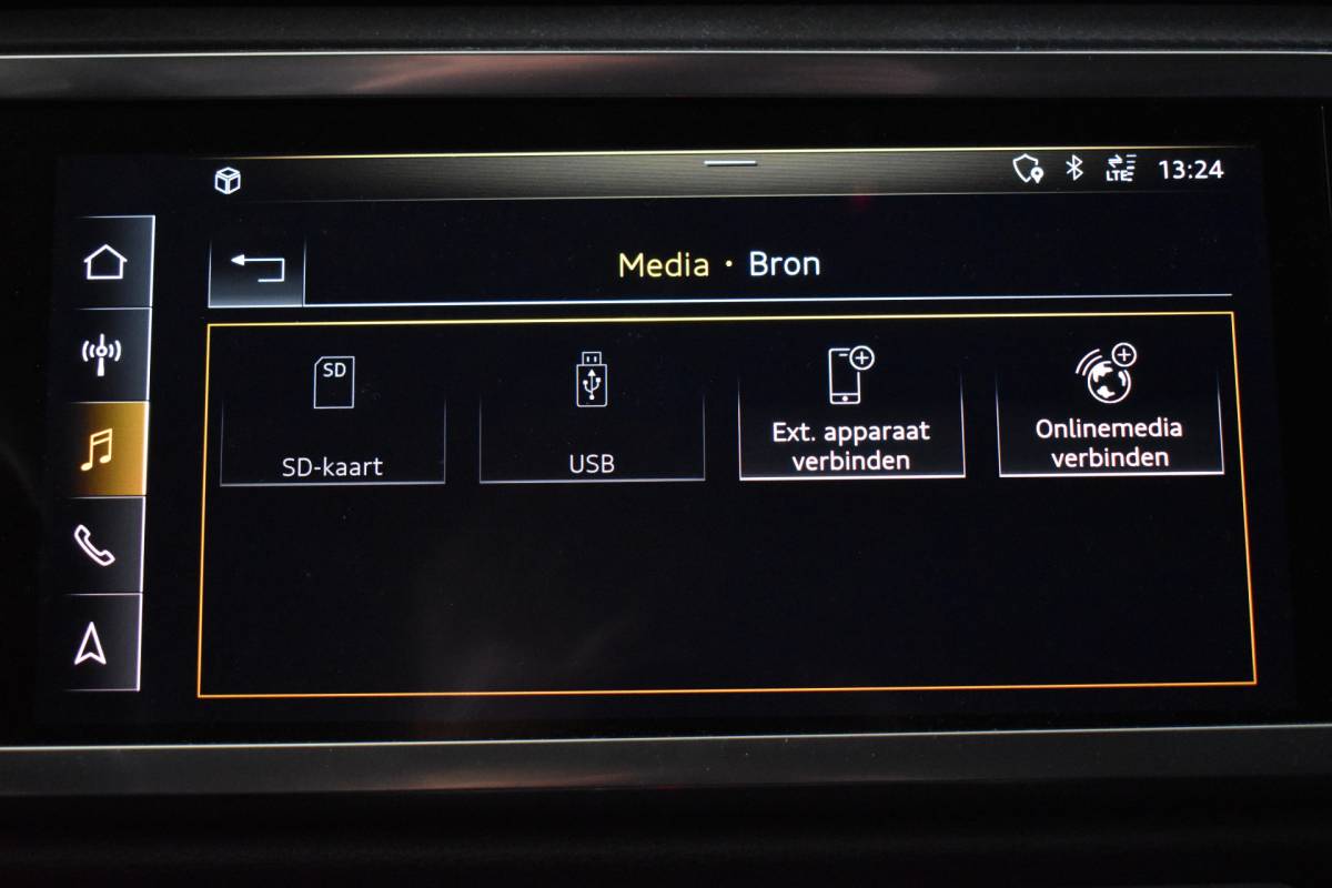 Audi Q3 Audi Q3 45 TFSI 230PK QUATTRO S-TRONIC ADVANCED LEDER/NAVI/CAMERA