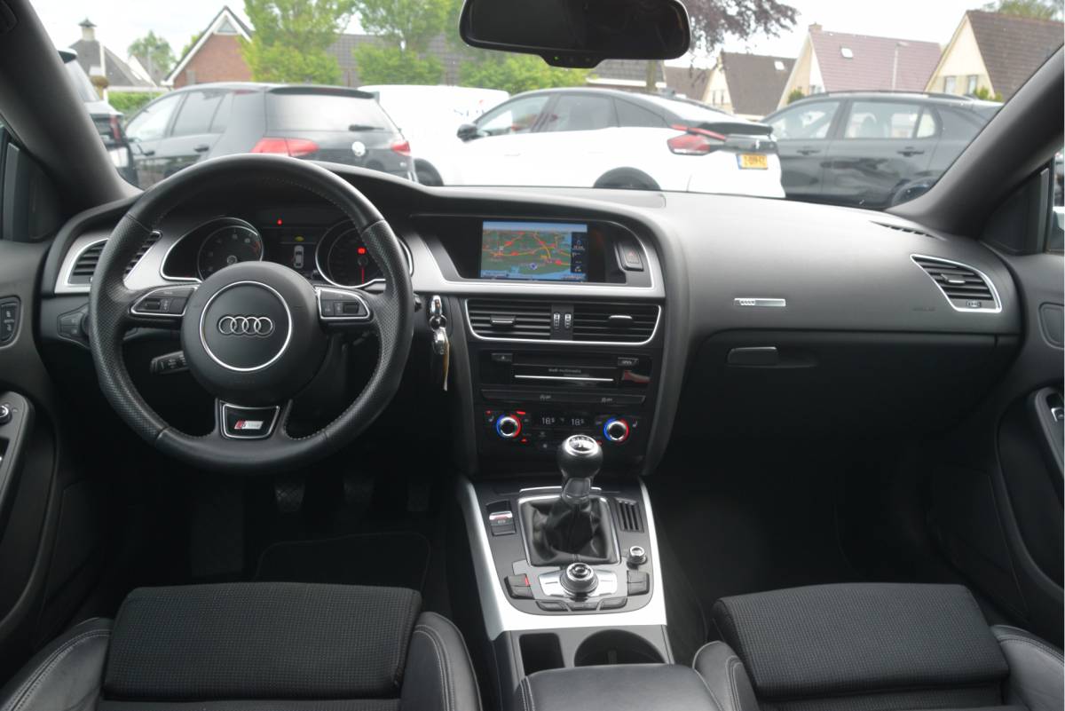 Audi A5 Audi A5 Sportback 1.8 TFSI S Edition S-line pakket | Navi | Sportonderstel | Stoelverwarming | LMV
