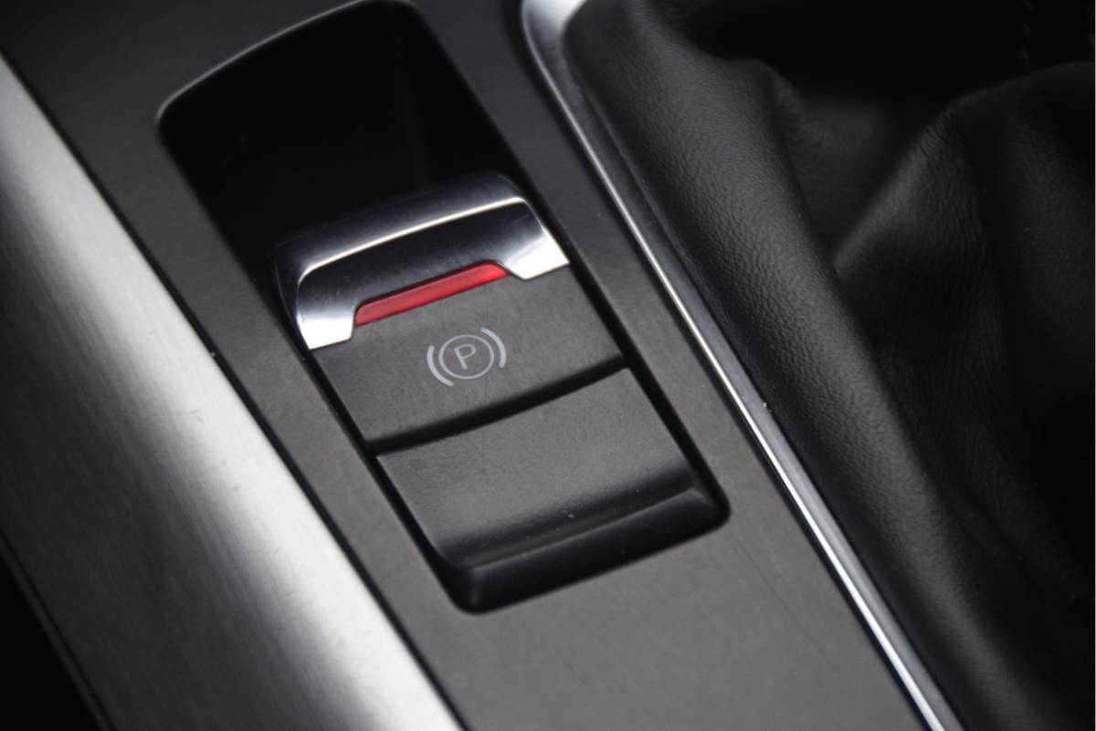 Audi A5 Audi A5 Sportback 1.8 TFSI S Edition S-line pakket | Navi | Sportonderstel | Stoelverwarming | LMV