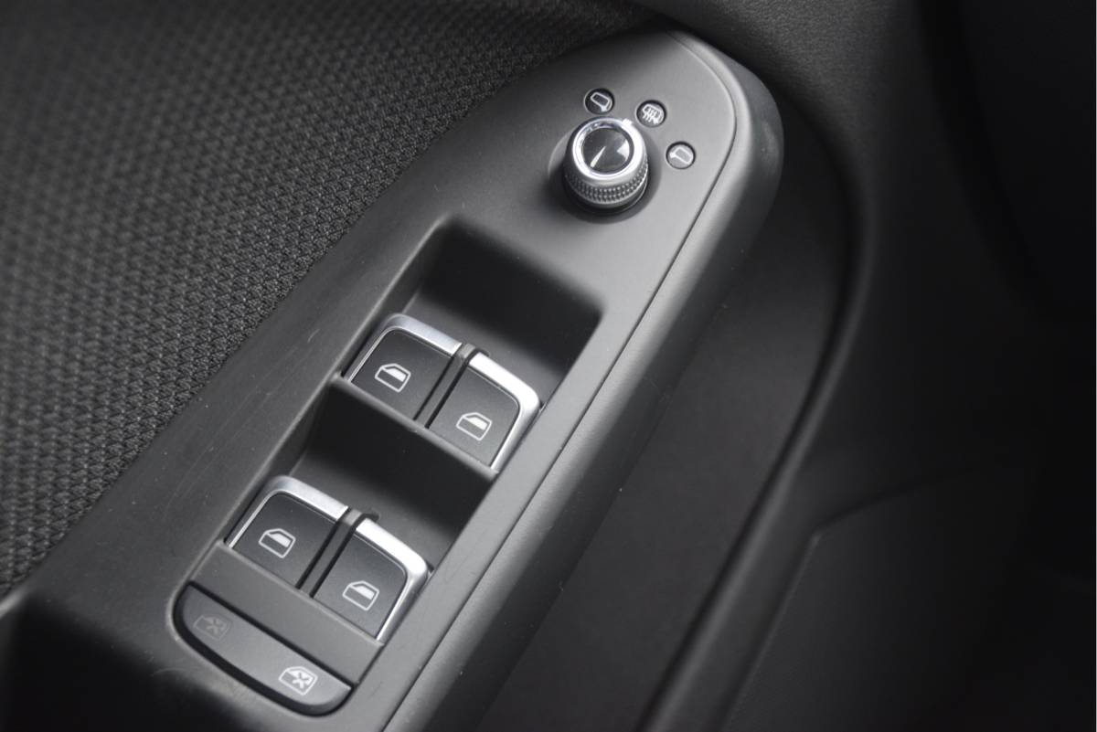 Audi A5 Audi A5 Sportback 1.8 TFSI S Edition S-line pakket | Navi | Sportonderstel | Stoelverwarming | LMV