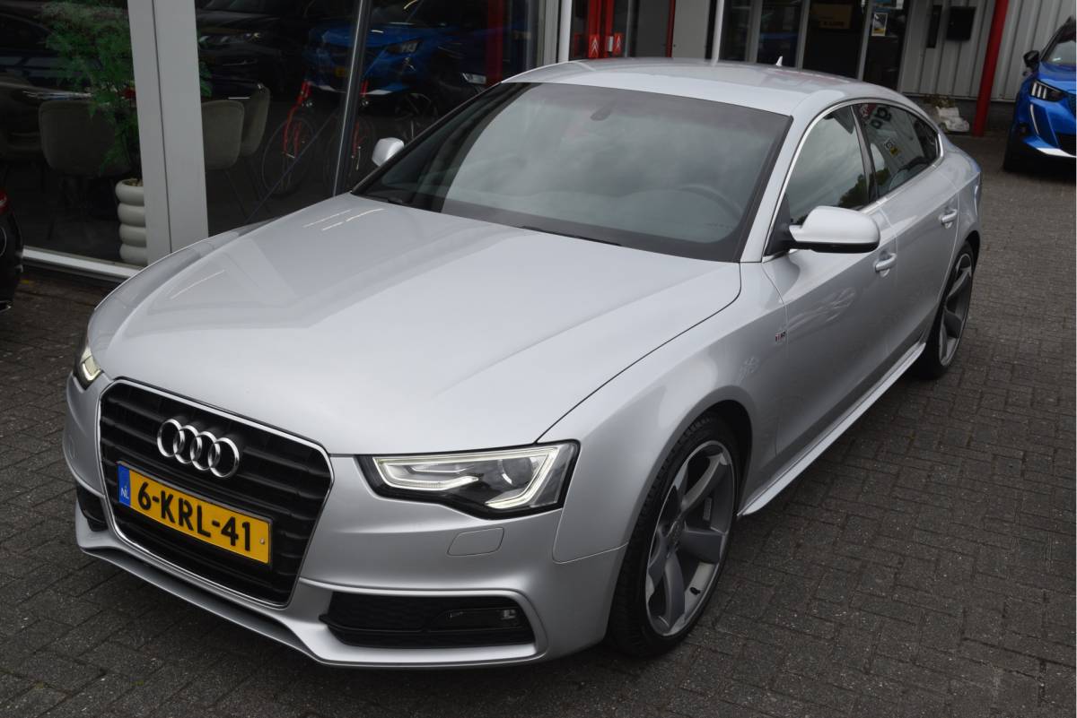 Audi A5 Audi A5 Sportback 1.8 TFSI S Edition S-line pakket | Navi | Sportonderstel | Stoelverwarming | LMV