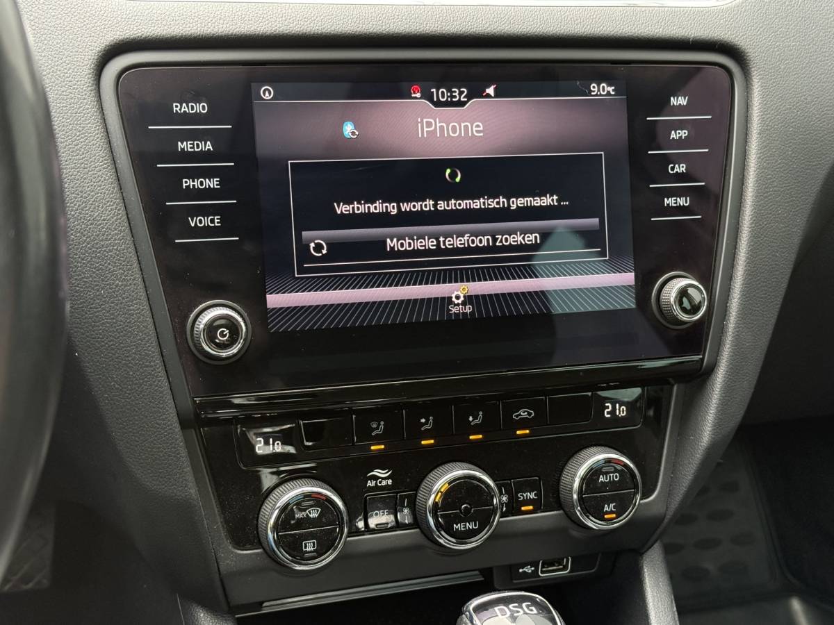 Škoda Octavia ŠKODA Octavia BWJ 2019 1.5 TSI 150 PK Greentech Ambition Business AUTOMAAT | TREKHAAK | PANO | CARPLAY + ANDROID | NAVI | CLIMA | CRUISE | LMV | PDC