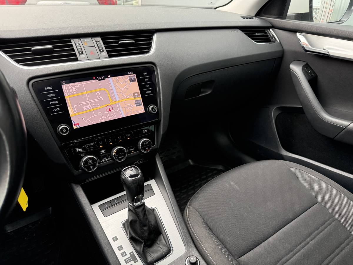 Škoda Octavia ŠKODA Octavia BWJ 2019 1.5 TSI 150 PK Greentech Ambition Business AUTOMAAT | TREKHAAK | PANO | CARPLAY + ANDROID | NAVI | CLIMA | CRUISE | LMV | PDC