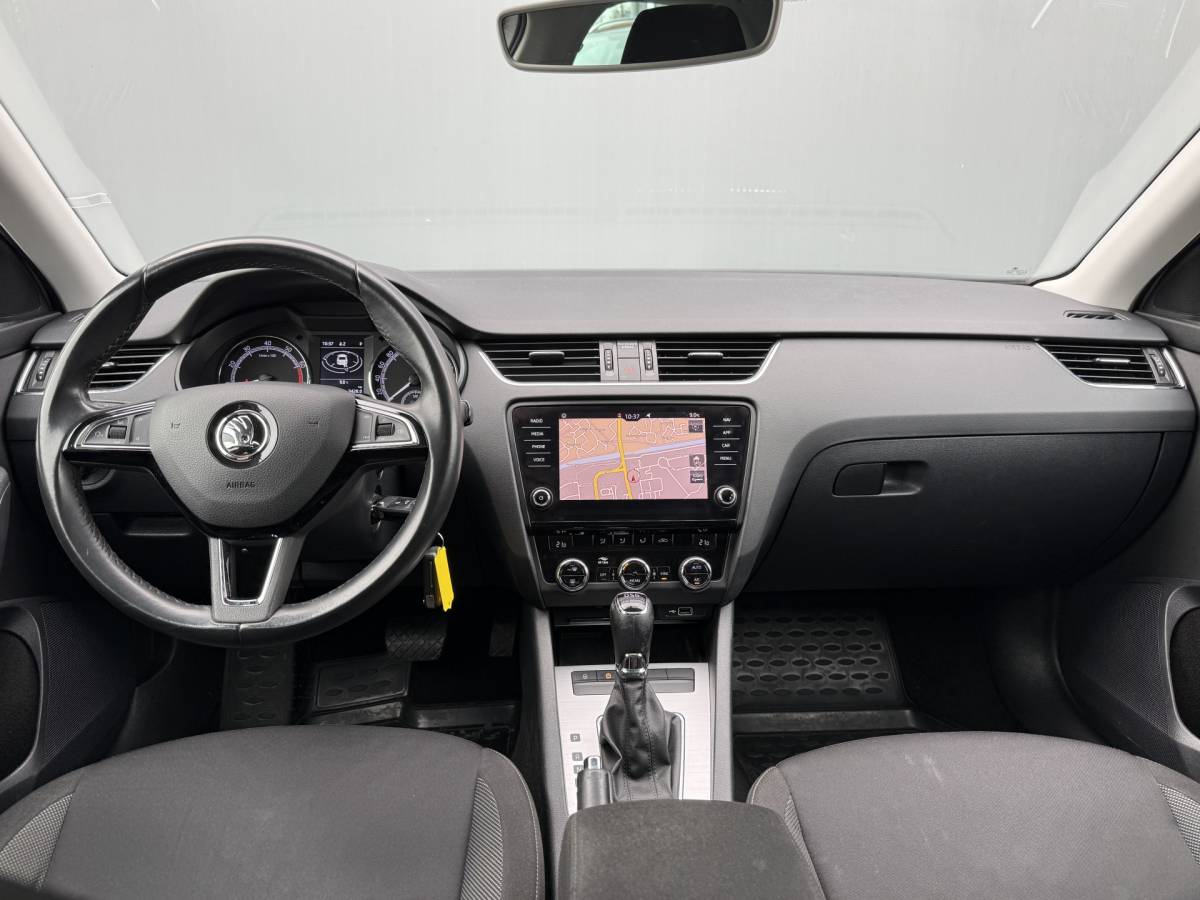 Škoda Octavia ŠKODA Octavia BWJ 2019 1.5 TSI 150 PK Greentech Ambition Business AUTOMAAT | TREKHAAK | PANO | CARPLAY + ANDROID | NAVI | CLIMA | CRUISE | LMV | PDC