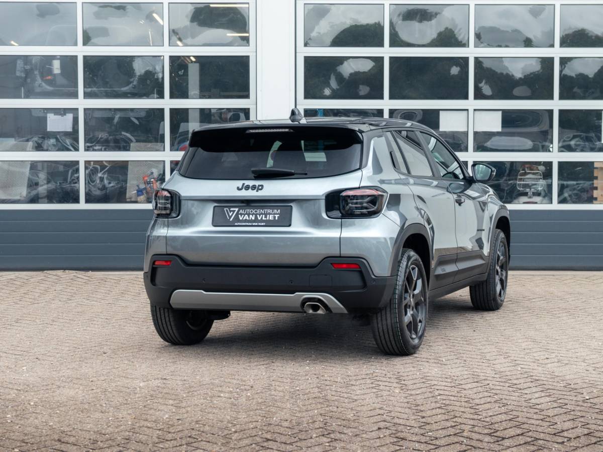 Jeep Avenger Jeep Avenger 1.2 e-Hybrid Black Edition | Infotainment&Conv. Pack | Winter Pack | Bicolore