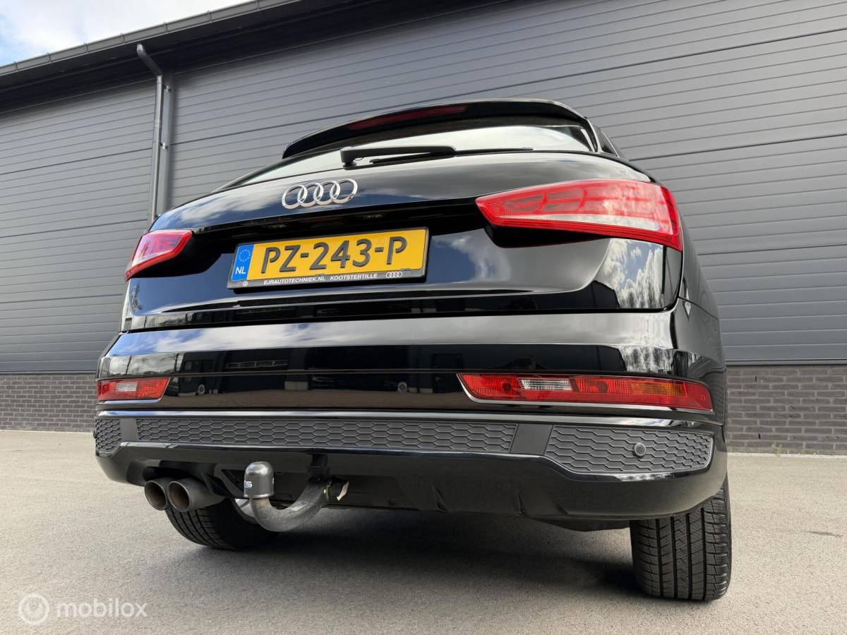 Audi Q3 Audi Q3 1.4 TFSI CoD Sport Pro Line S-Line XENON*NAV*HAAK*PDC