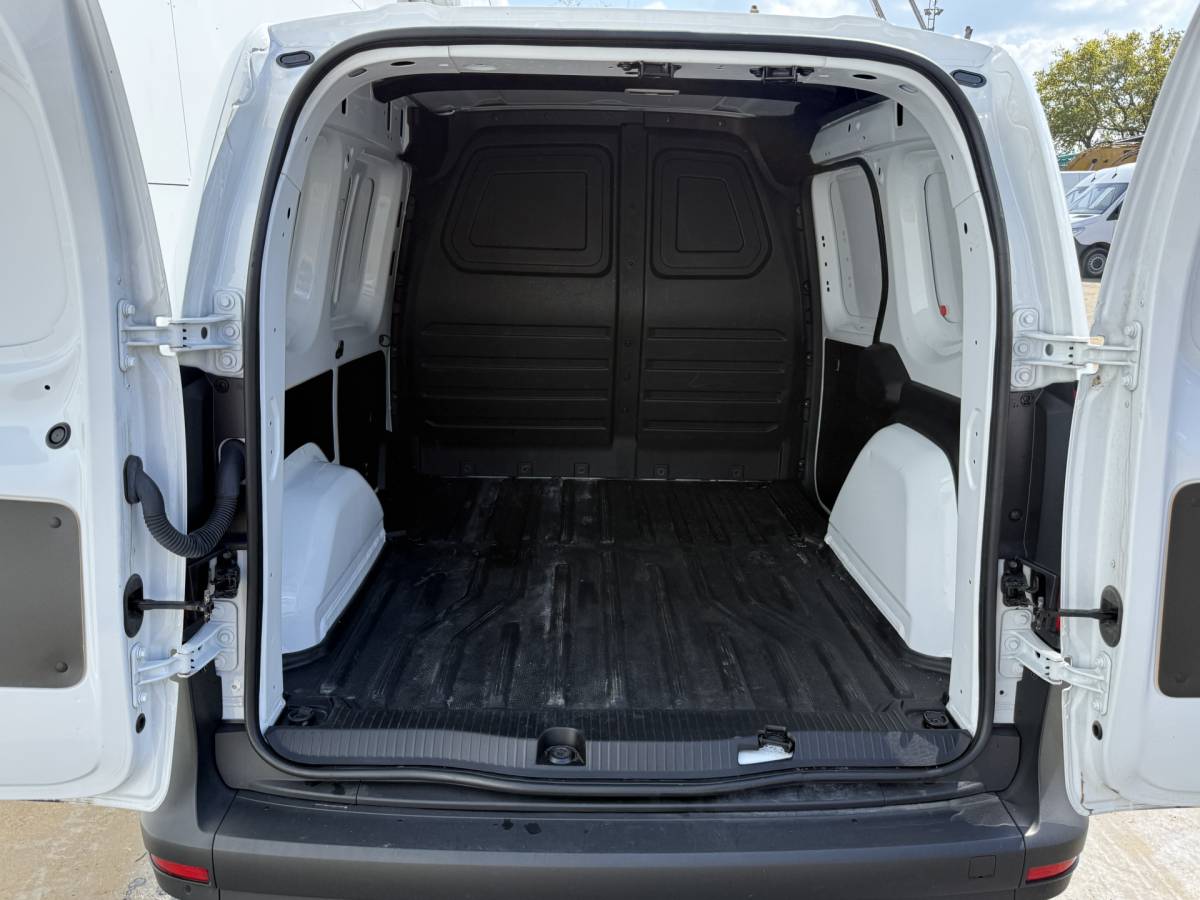 Mercedes-Benz Citan Mercedes-Benz Citan 110 CDI L1 Pro Automaat L1 Airco Carplay Cruise control Stoelverwarming Parkeersensoren voor achter