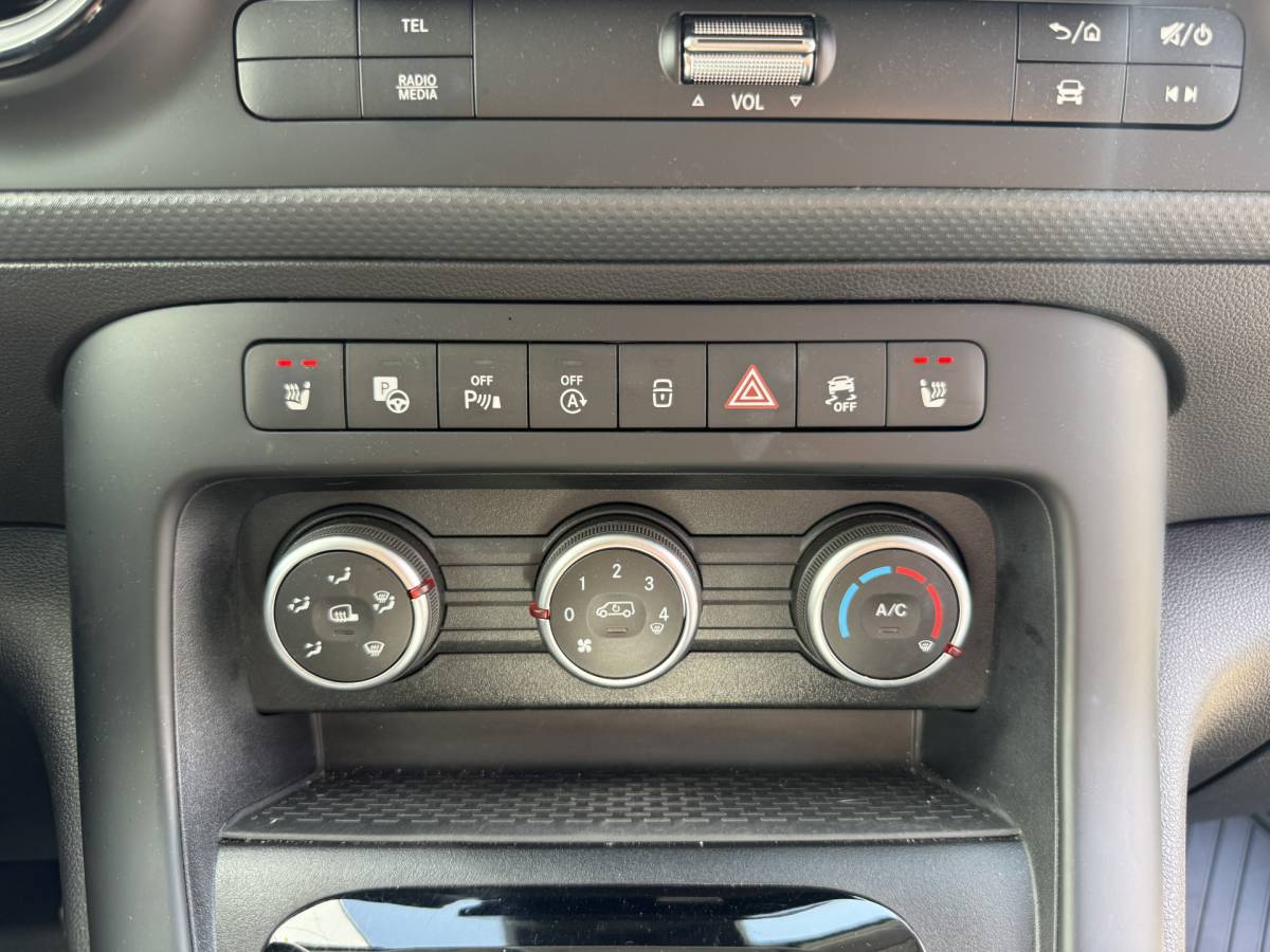 Mercedes-Benz Citan Mercedes-Benz Citan 110 CDI L1 Pro Automaat L1 Airco Carplay Cruise control Stoelverwarming Parkeersensoren voor achter