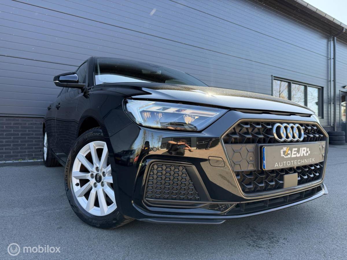 Audi A1 Sportback Audi A1 Sportback 25 TFSI Pro Line 23.000KM! CLIMA*CARPLAY*LED*