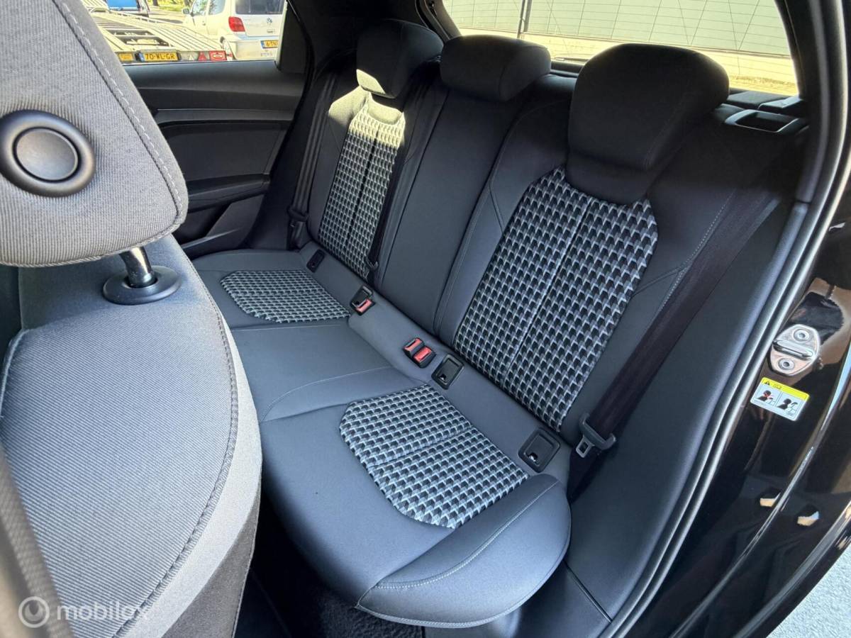 Audi A1 Sportback Audi A1 Sportback 25 TFSI Pro Line 23.000KM! CLIMA*CARPLAY*LED*