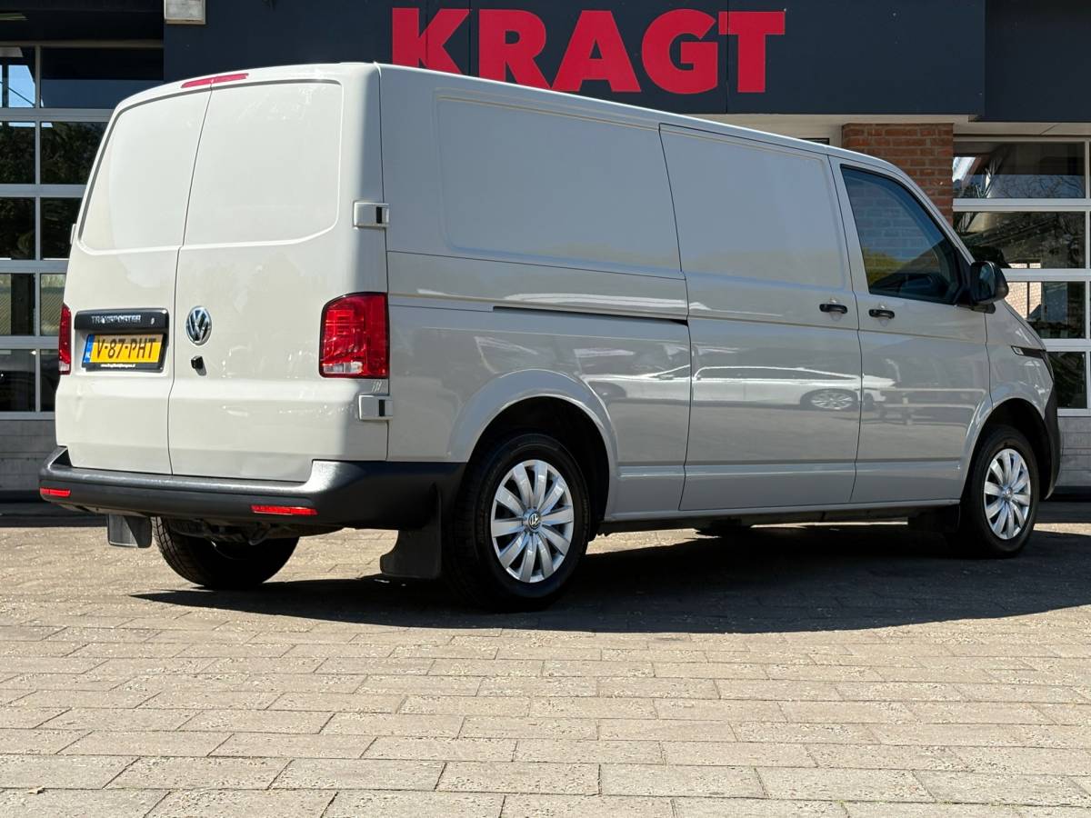 Volkswagen Transporter Volkswagen TRANSPORTER 2.0 TDI L2H1 150PK!|DSG Automaat|cruise control|airco|achteruitrijcamera|apple carplay|drie zitplaatsen