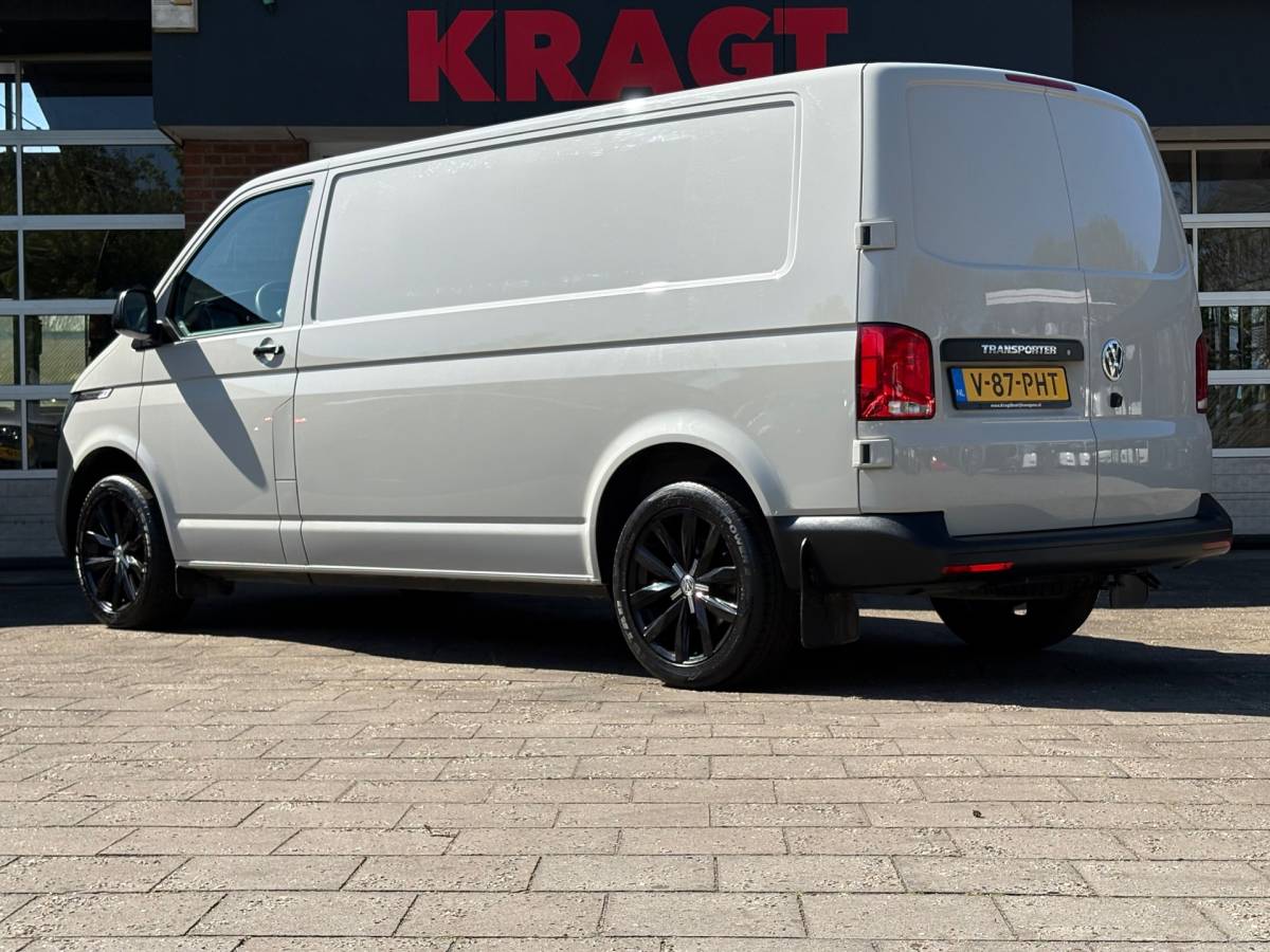 Volkswagen Transporter Volkswagen TRANSPORTER 2.0 TDI L2H1 150PK!|DSG Automaat|cruise control|airco|achteruitrijcamera|apple carplay|drie zitplaatsen