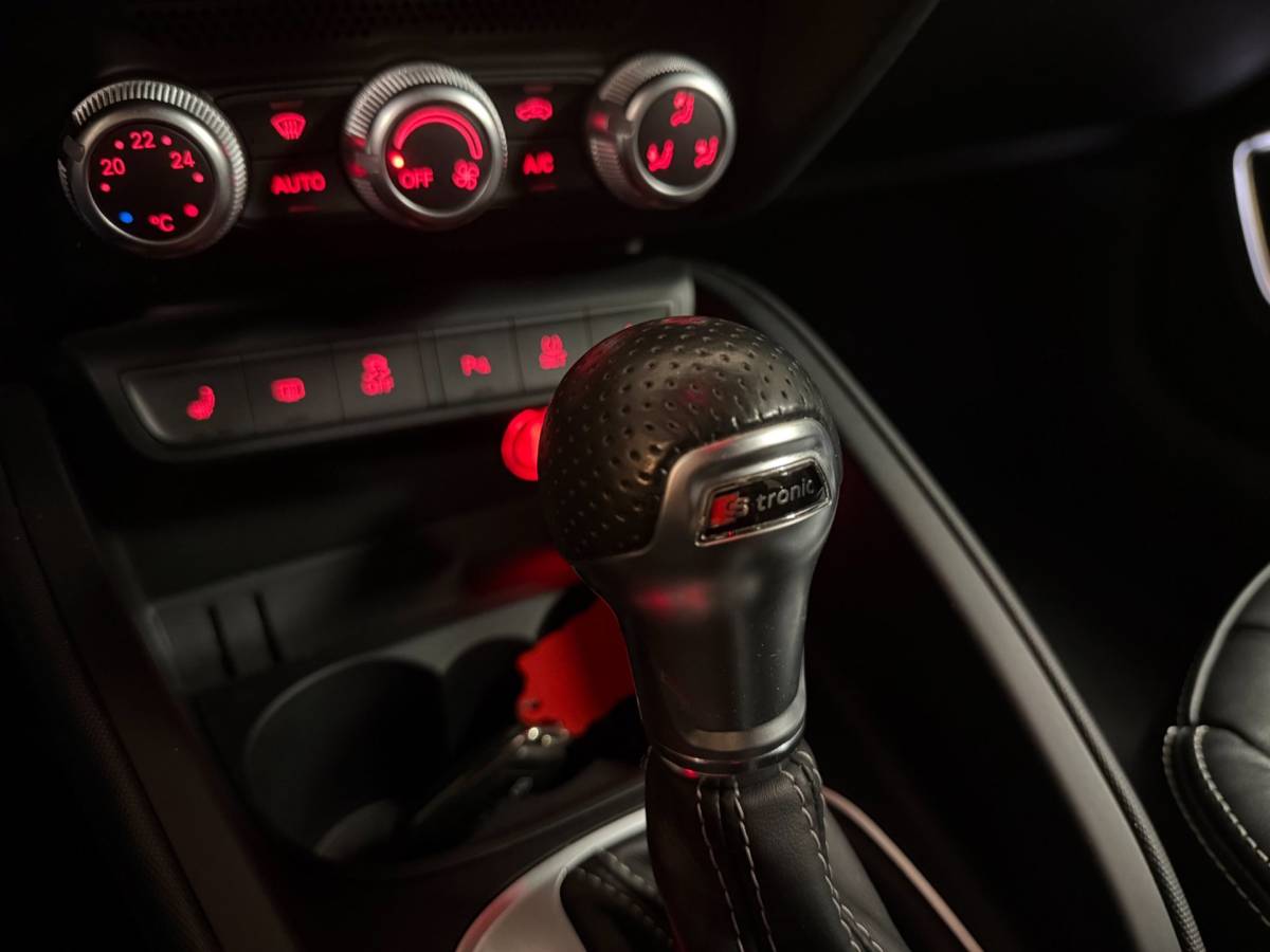 Audi A1 Sportback Audi A1 Sportback 1.4 TFSI Pro Line S *S-Tronic Automaat* Leer|S-Line|Stoelverw.|Cruise|Navi|All-seasons