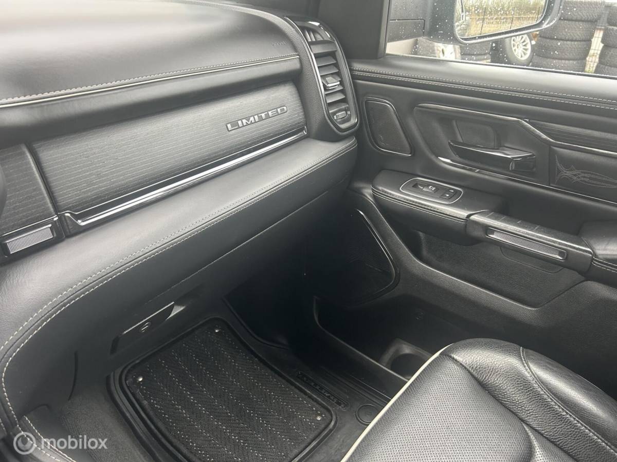 Dodge Ram 1500 Dodge Ram 1500 5.7 V8 4×4 Limited Ramboxen MWK
