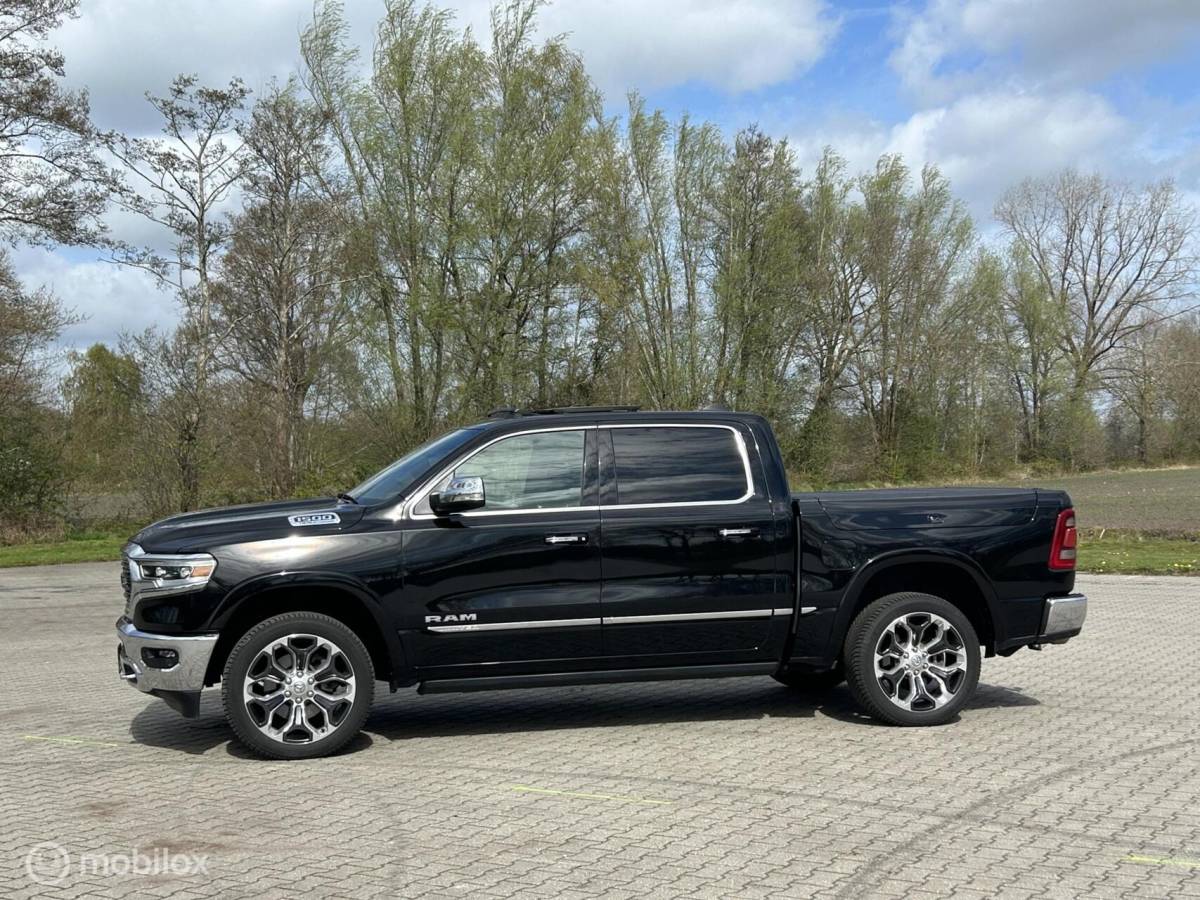 Dodge Ram 1500 Dodge Ram 1500 5.7 V8 4×4 Limited Ramboxen MWK
