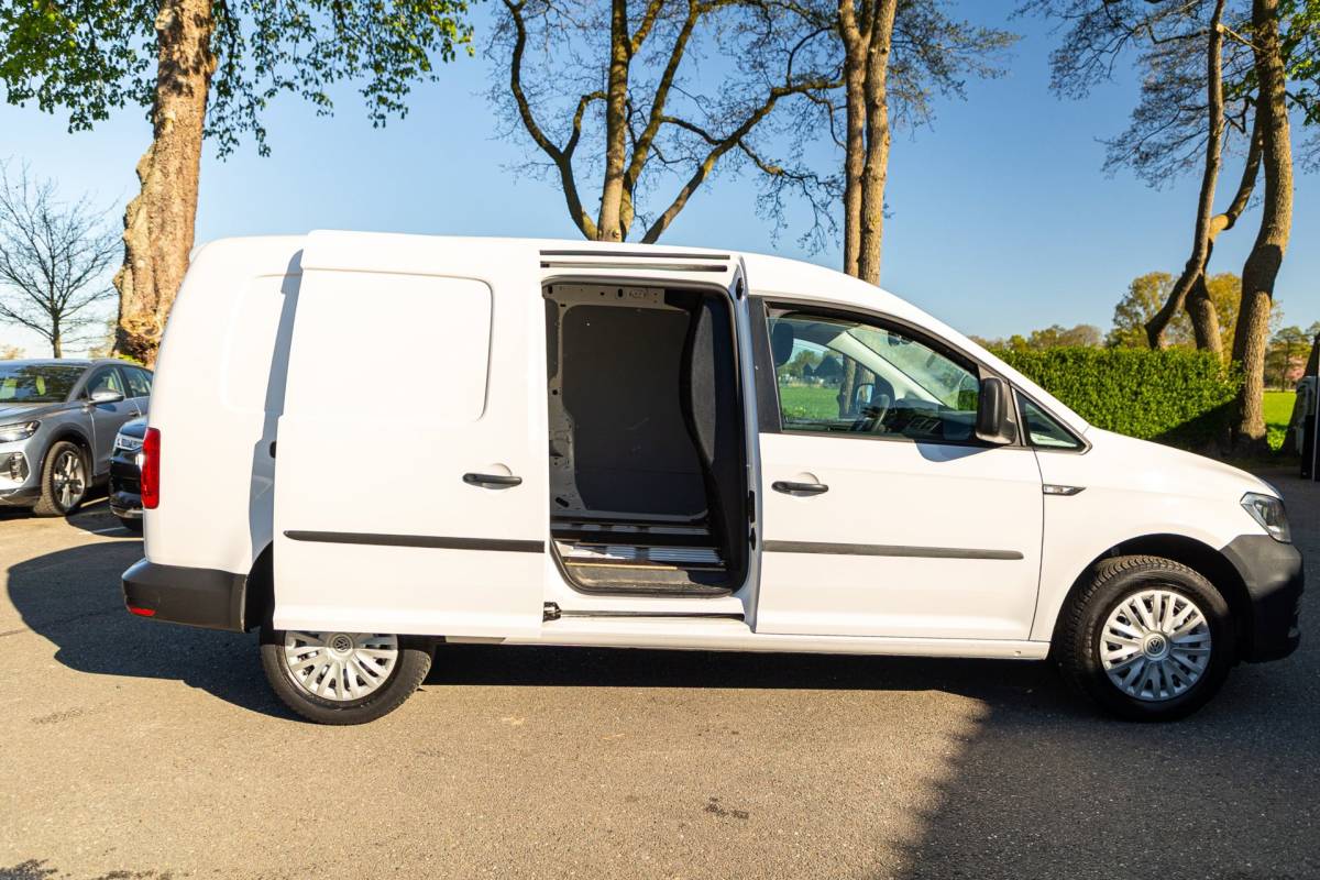 Volkswagen Caddy Volkswagen Caddy 2.0 TDI L2H1 BMT Maxi Highline I klep I Cruise I Clima I NAP I BTW I