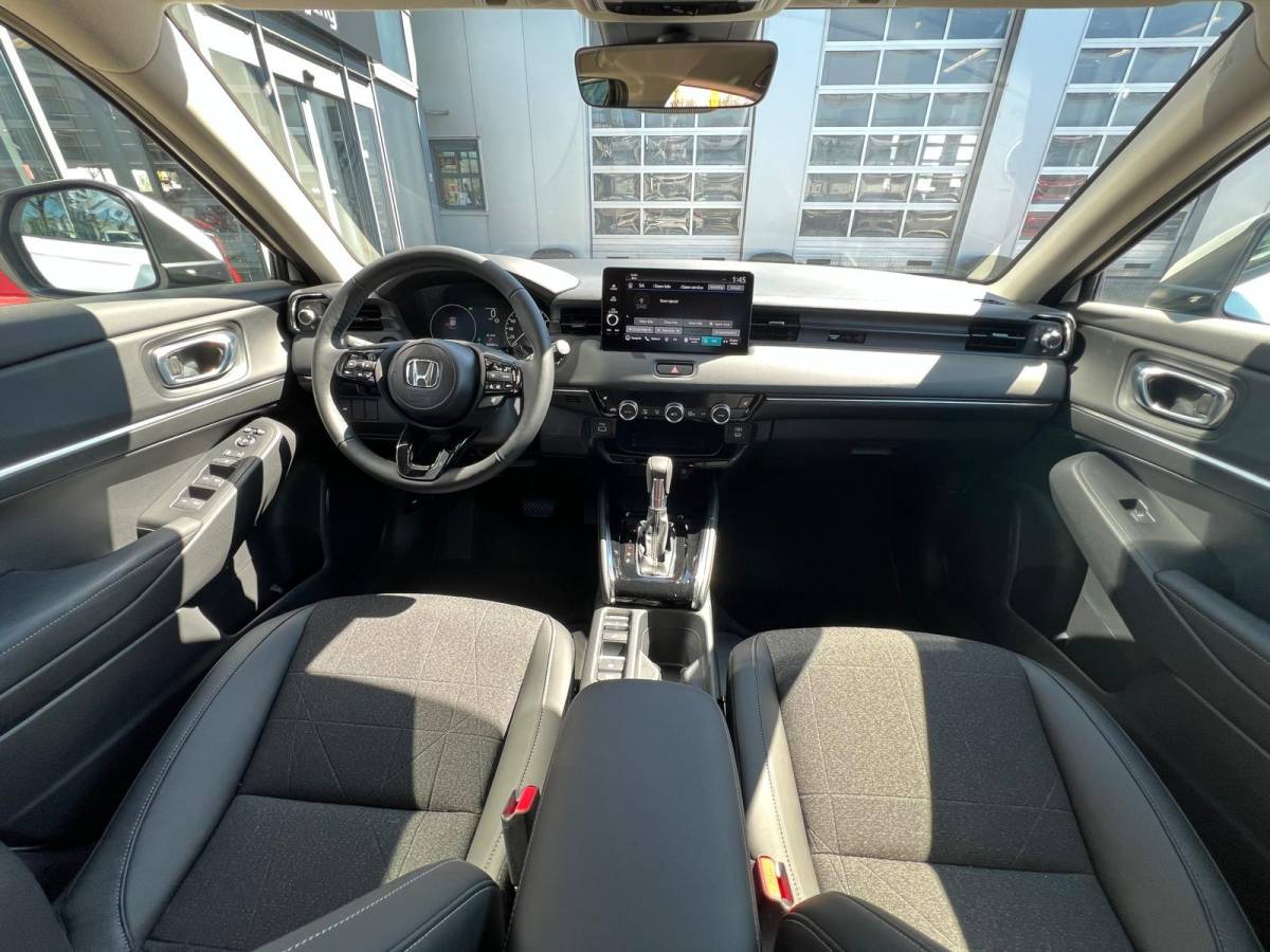 Honda HR-V Honda HR-V 1.5 e:HEV Advance | VOORRAAD VOORDEEL | NIEUWE AUTO | FULL HYBRID | ADVANCE | STOEL + STUUR VERWARMING | ELEKTR A.KLEP | DIRECT LEVERBAAR |