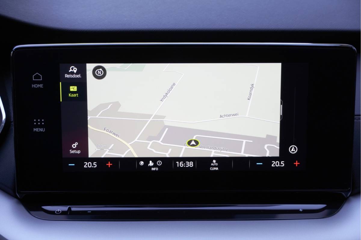 Škoda Octavia ŠKODA Octavia Combi 1.0 TSI Business Edition BJ2021 Lmv 16″ | Led V+A | Dynamische knipperlichten | Pdc | Elek. achterklep | App-Connect | Navi | Dashboard verlichting | Climate control | Cruise control | Extra getint glas