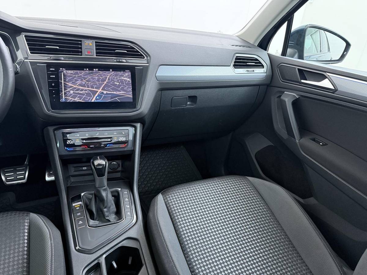 Volkswagen Tiguan Volkswagen Tiguan 1.4 TSI eHybrid PHEV DIRECT LEVERBAAR | RECENT ONDERHOUD UITGEVOERD | 360 CAMERA ZICHT | STOEL- EN STUURWIELVERWARMING | PANORAMADAK | INCLUSIEF 12 MAANDEN BOVAG-GARANTIE