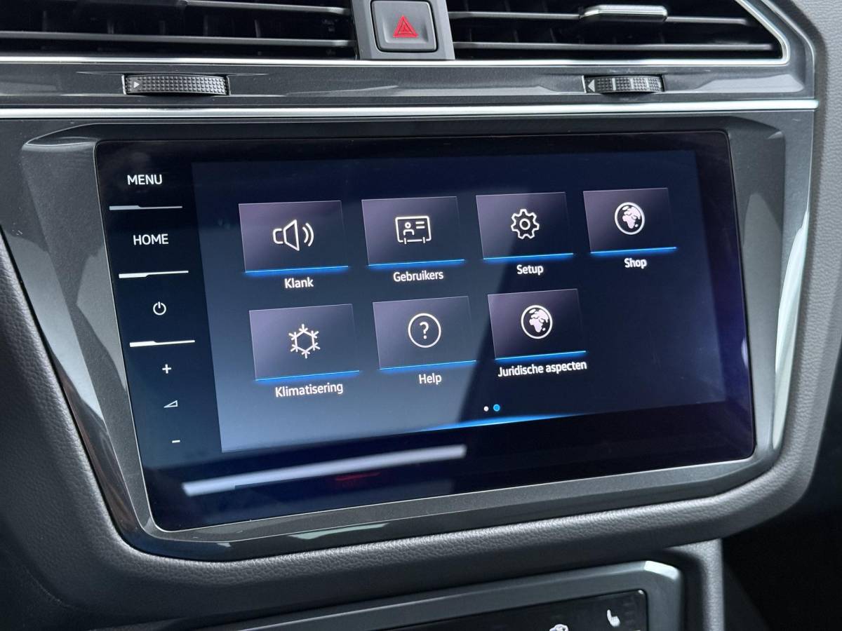 Volkswagen Tiguan Volkswagen Tiguan 1.4 TSI eHybrid PHEV DIRECT LEVERBAAR | RECENT ONDERHOUD UITGEVOERD | 360 CAMERA ZICHT | STOEL- EN STUURWIELVERWARMING | PANORAMADAK | INCLUSIEF 12 MAANDEN BOVAG-GARANTIE
