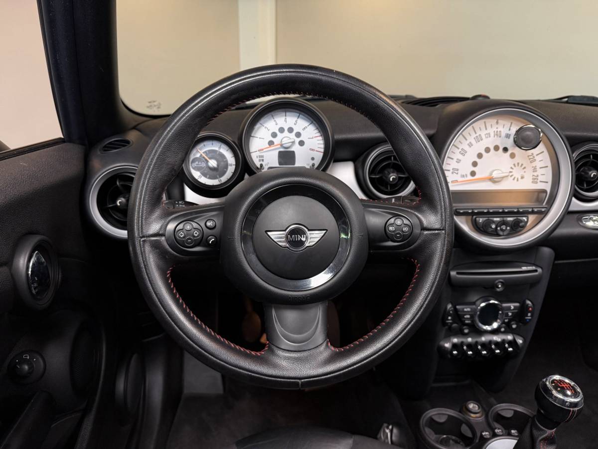 MINI Cooper Cabrio Mini Mini Cabrio 1.6 Cooper *JCW Pack* 2de Eigenaar|Dealer OH|Stoelverw.|NAP