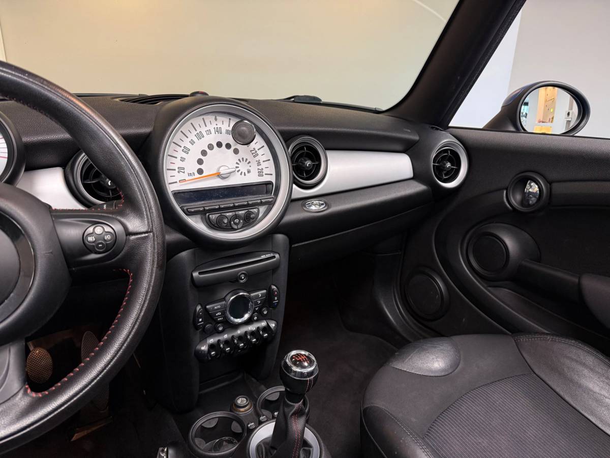 MINI Cooper Cabrio Mini Mini Cabrio 1.6 Cooper *JCW Pack* 2de Eigenaar|Dealer OH|Stoelverw.|NAP