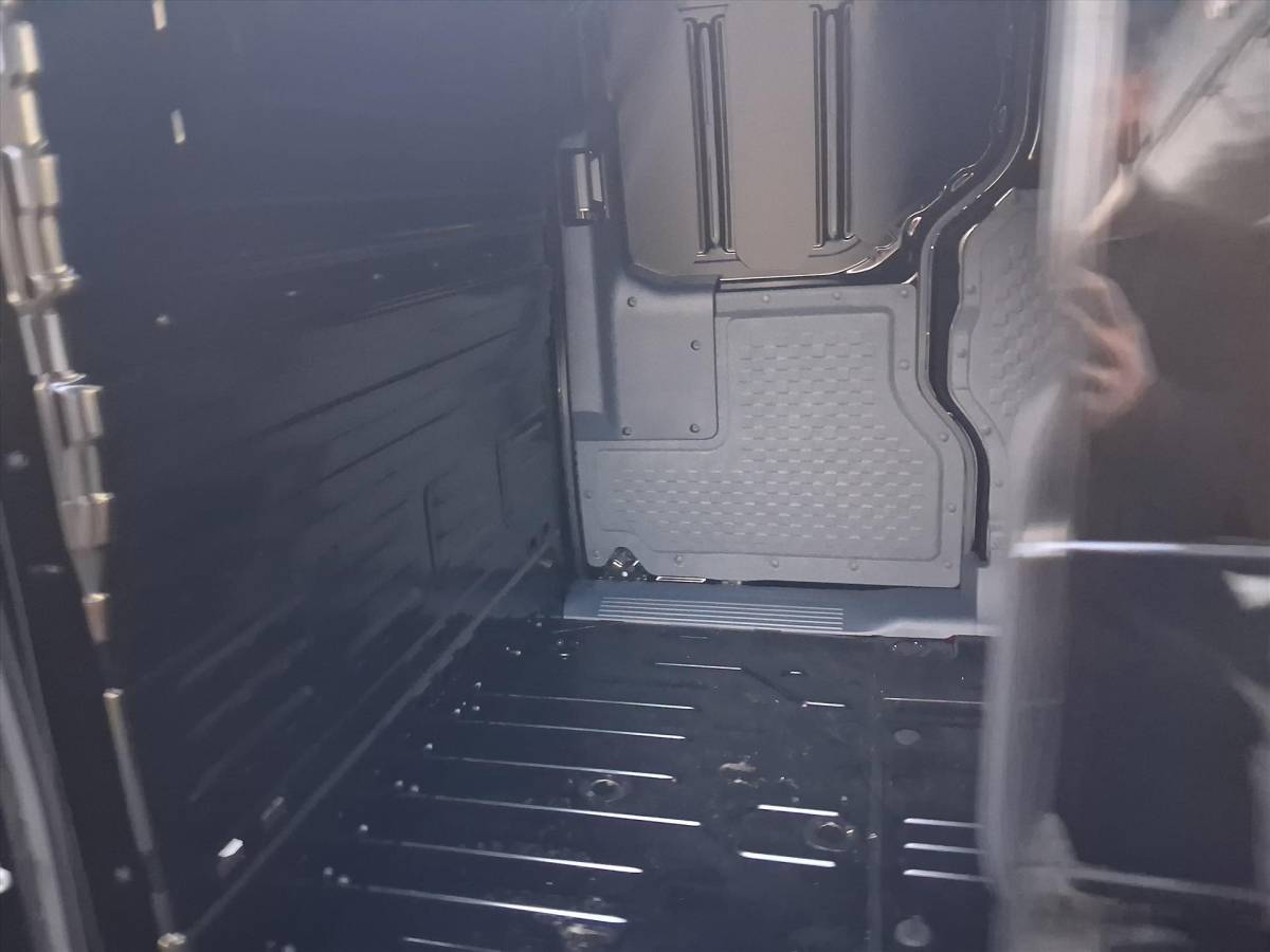 Kia PV5 Kia Pv5 Cargo 51.5 kWh 163pk L2H1 Essential