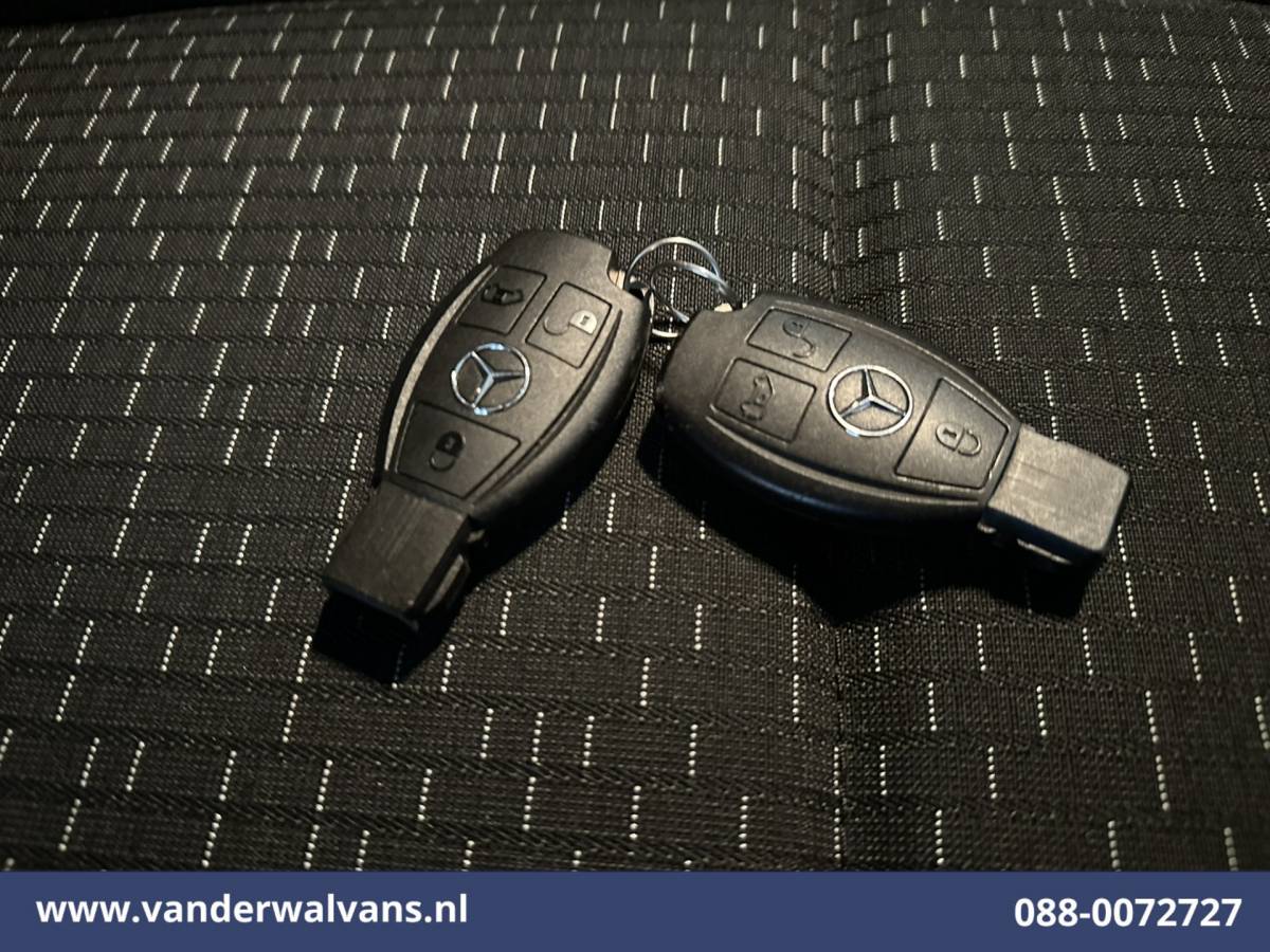 Mercedes-Benz Vito Mercedes-Benz Vito 116 CDI 163pk L3H1 Euro6 Airco | Camera | Apple Carplay | Cruisecontrol | Stoelverwarming Android Auto, Bijrijdersbank