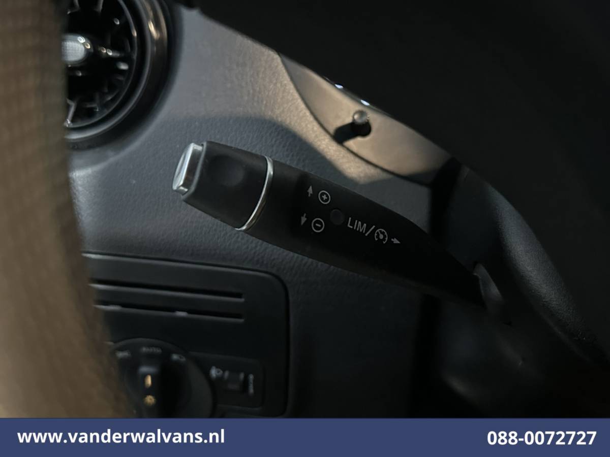 Mercedes-Benz Vito Mercedes-Benz Vito 116 CDI 163pk L3H1 Euro6 Airco | Camera | Apple Carplay | Cruisecontrol | Stoelverwarming Android Auto, Bijrijdersbank