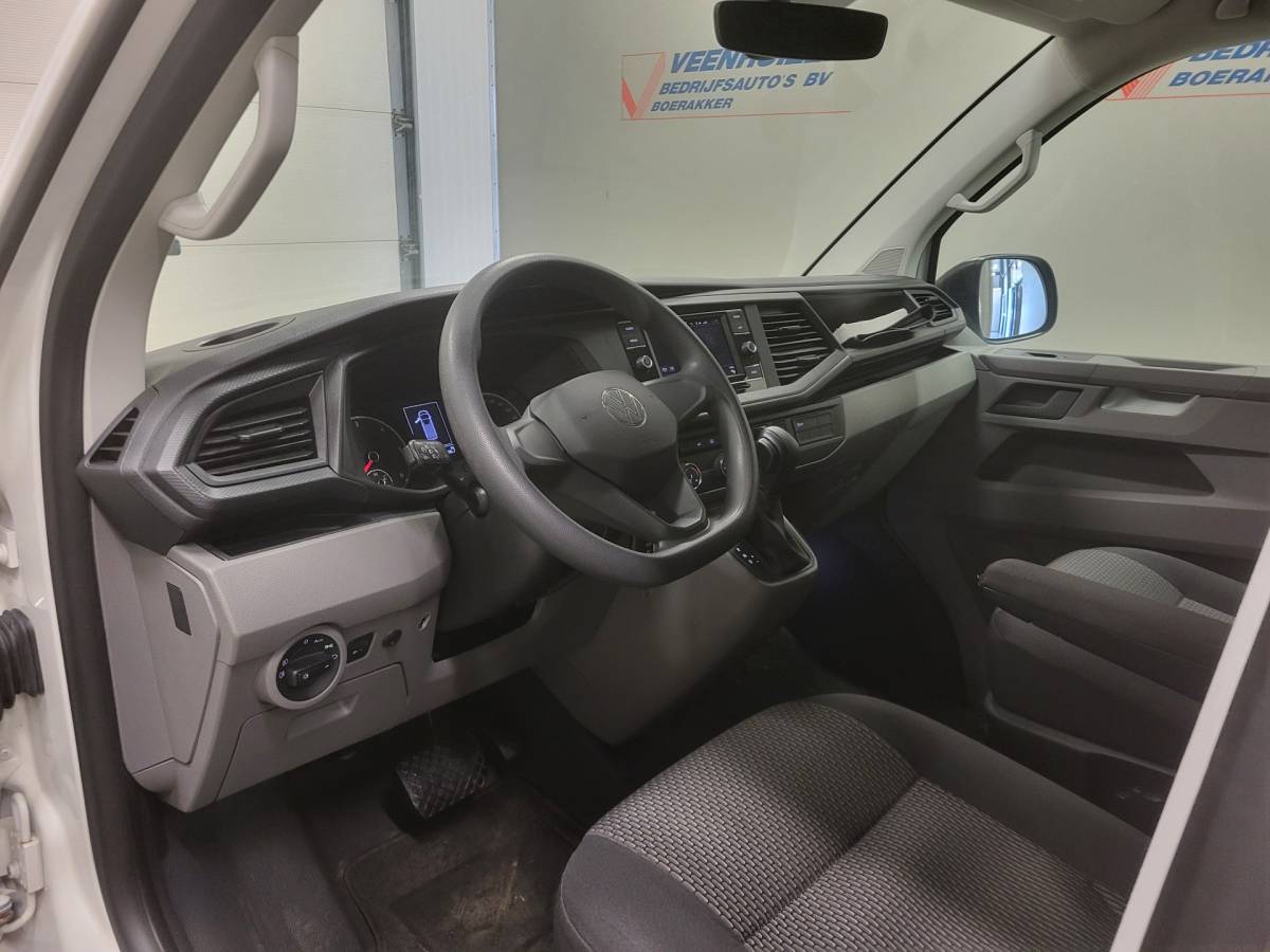 Volkswagen Transporter Volkswagen Transporter 2.0TDI 150pk L2/H1 Automaat Euro 6!
