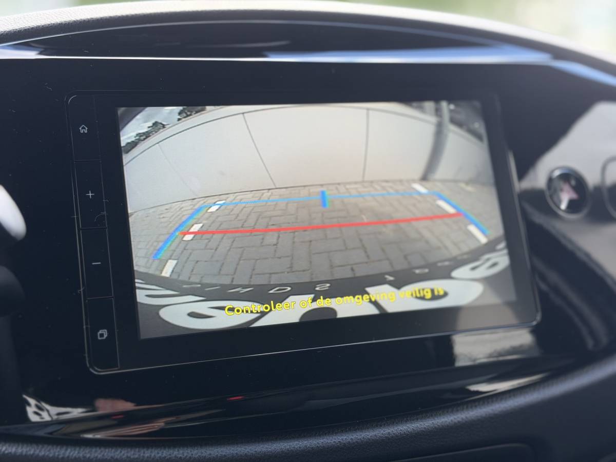 Toyota Aygo Toyota Aygo X Hybrid 115 Play + Go+ Pack Lichtmetalen velgen, Voorstoelen verwarmd, Cruise control, Climate control, Achteruitrijcamera