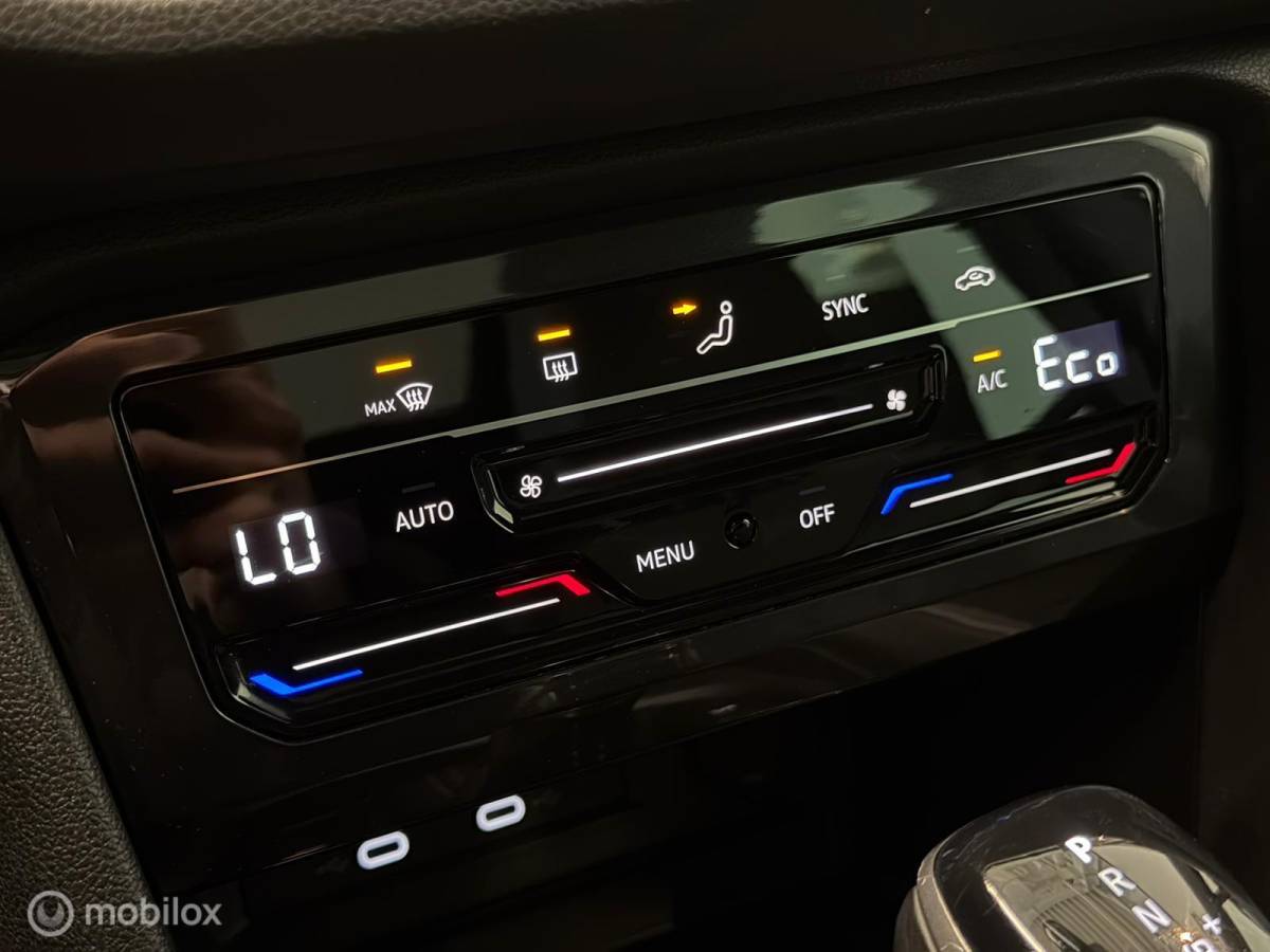 Volkswagen Tiguan Volkswagen Tiguan 1.4 TSI eHybrid R-Line Panorama/Keyless/Blindspot