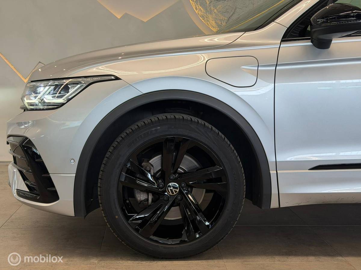 Volkswagen Tiguan Volkswagen Tiguan 1.4 TSI eHybrid R-Line Panorama/Keyless/Blindspot
