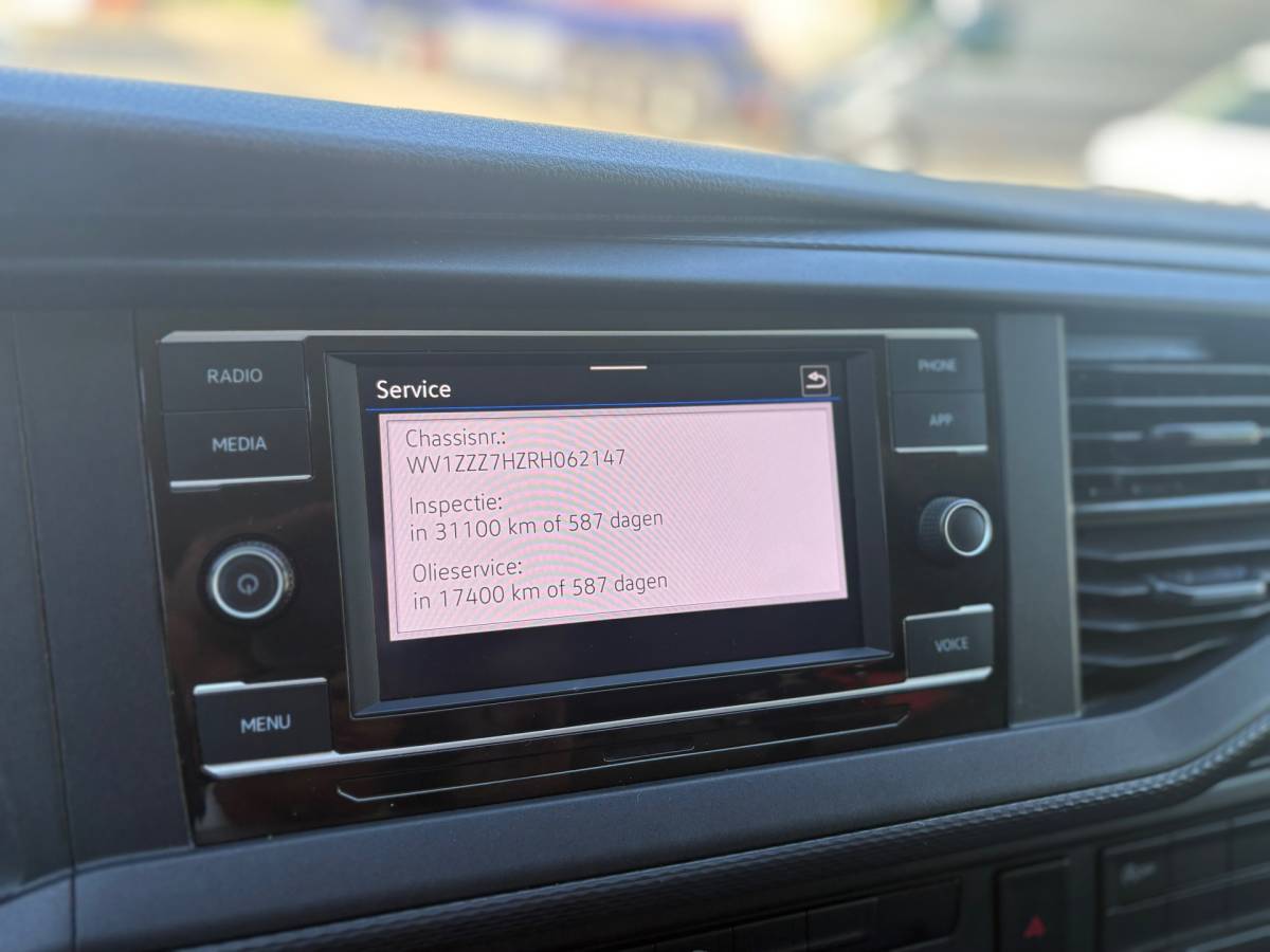 Volkswagen Transporter Volkswagen TRANSPORTER 2.0 TDI L2H1 150PK!|DSG Automaat|cruise control|airco|achteruitrijcamera|apple carplay|drie zitplaatsen