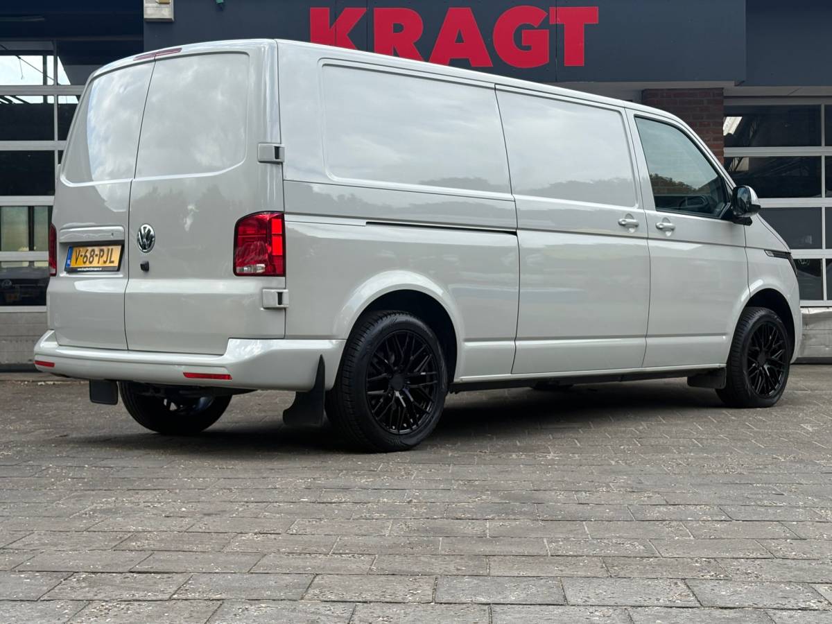 Volkswagen Transporter Volkswagen TRANSPORTER 2.0 TDI L2H1 150PK!|DSG Automaat|cruise control|airco|achteruitrijcamera|apple carplay|drie zitplaatsen