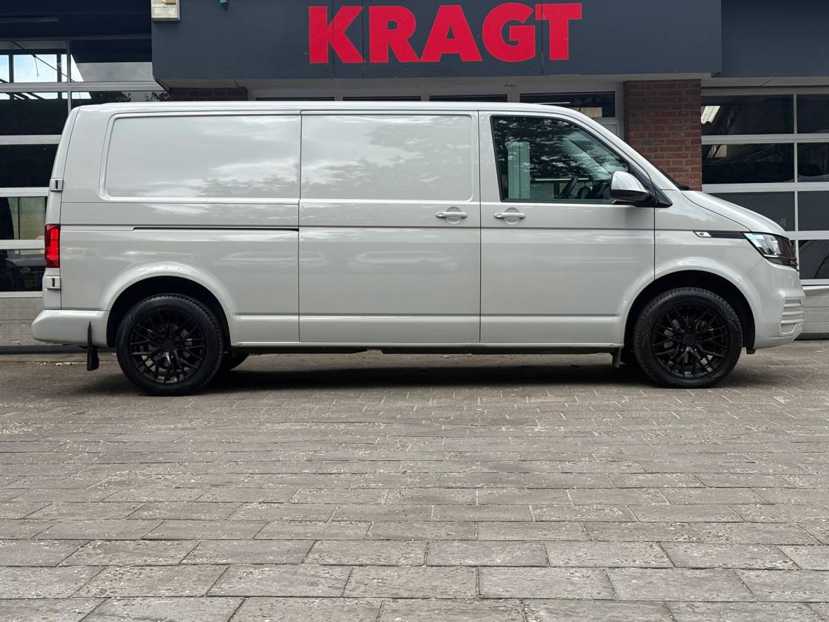 Volkswagen Transporter Volkswagen TRANSPORTER 2.0 TDI L2H1 150PK!|DSG Automaat|cruise control|airco|achteruitrijcamera|apple carplay|drie zitplaatsen