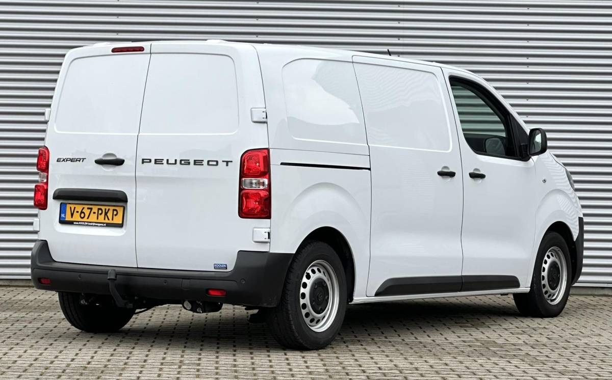 Peugeot Expert Peugeot Expert 2.0 BlueHDi 145 PK L2 Automaat Nieuw model Jumpy / vivaro