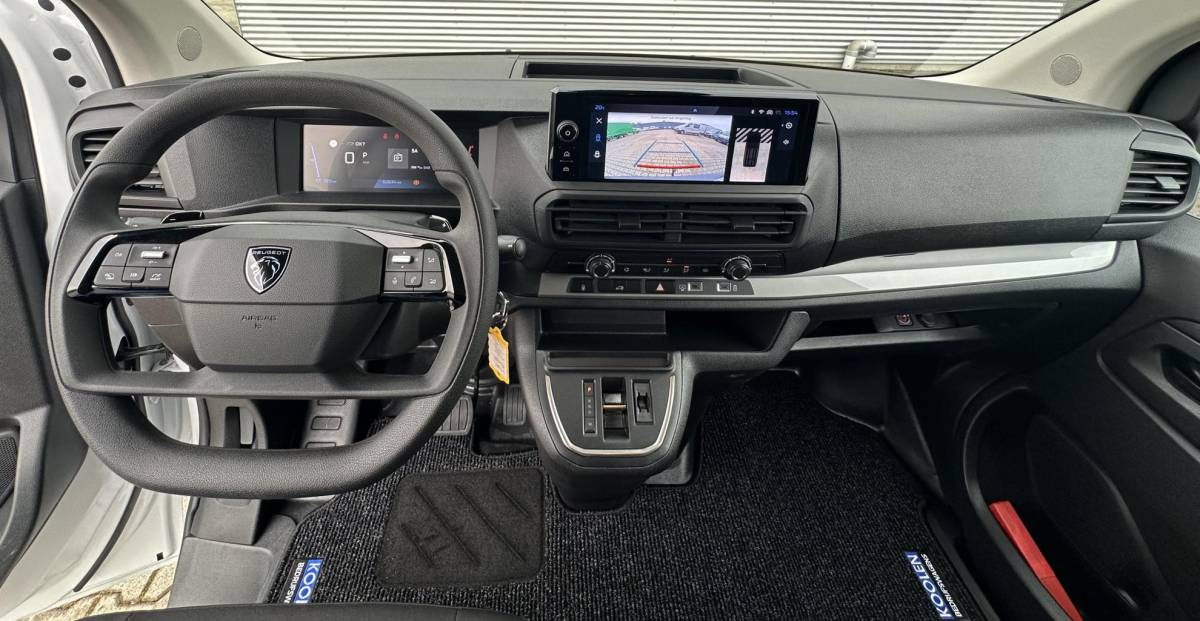 Peugeot Expert Peugeot Expert 2.0 BlueHDi 145 PK L2 Automaat Nieuw model Jumpy / vivaro