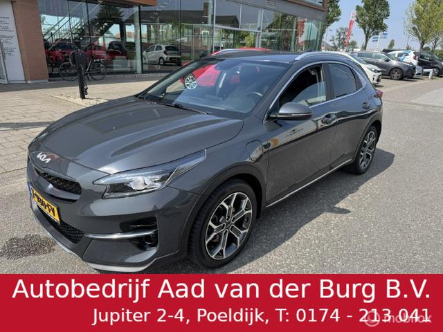 Kia XCeed Kia XCeed 1.6 GDi PHEV DynamicPlusLine Automaat  55 km volledig elect rijden / Hybride , 18 inch velgen , Electr. kofferklep , Lane assist , Dodehoek assistent  , lage km stand ,
