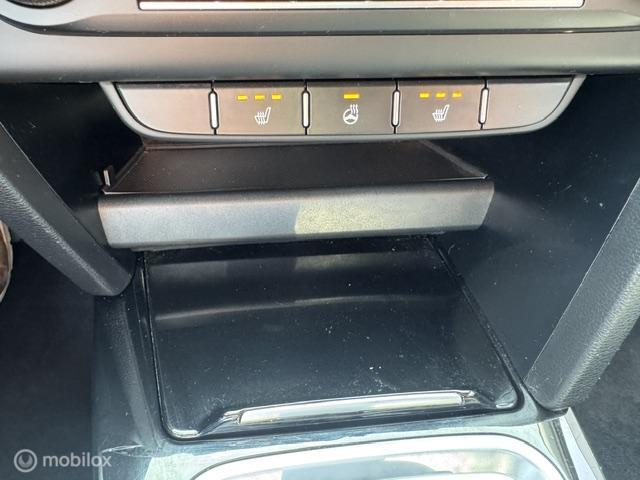 Kia XCeed Kia XCeed 1.6 GDi PHEV DynamicPlusLine Automaat  55 km volledig elect rijden / Hybride , 18 inch velgen , Electr. kofferklep , Lane assist , Dodehoek assistent  , lage km stand ,
