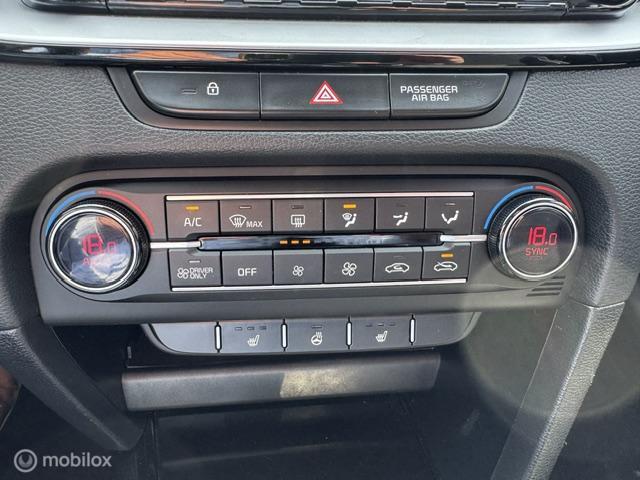Kia XCeed Kia XCeed 1.6 GDi PHEV DynamicPlusLine Automaat  55 km volledig elect rijden / Hybride , 18 inch velgen , Electr. kofferklep , Lane assist , Dodehoek assistent  , lage km stand ,