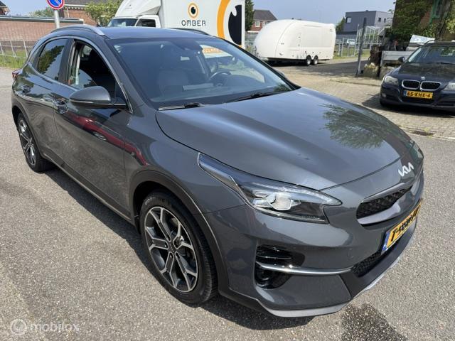 Kia XCeed Kia XCeed 1.6 GDi PHEV DynamicPlusLine Automaat  55 km volledig elect rijden / Hybride , 18 inch velgen , Electr. kofferklep , Lane assist , Dodehoek assistent  , lage km stand ,